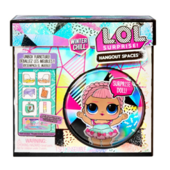 lol-surprise-winter-chill-spaces-playset-ice-skater